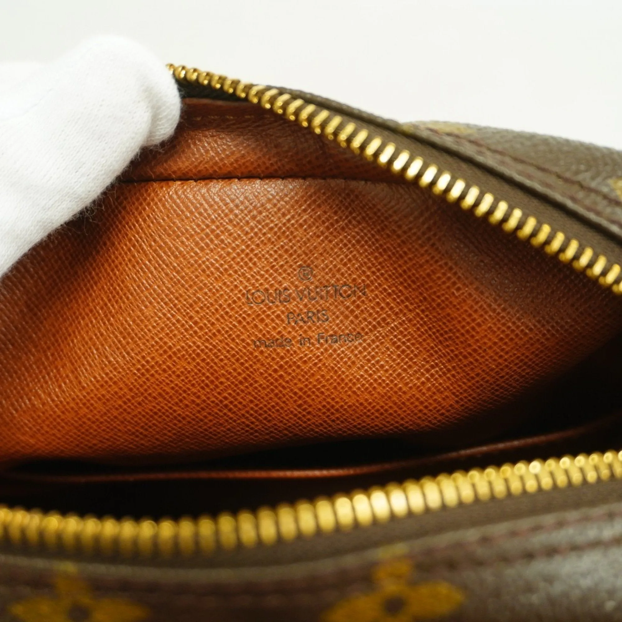 Louis Vuitton Shoulder Bag (Pre-Owned)