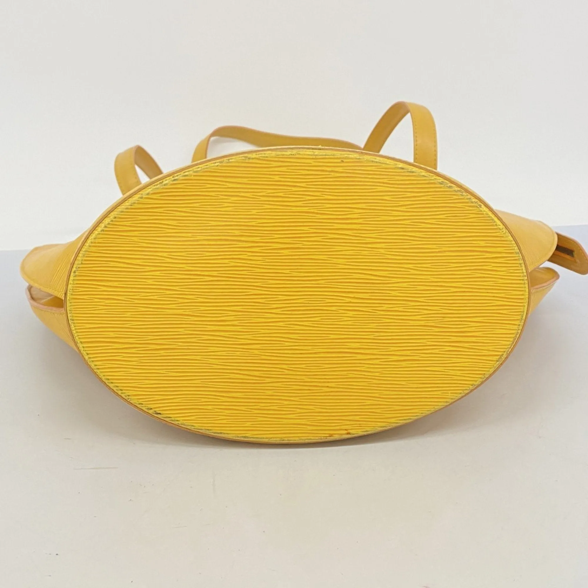 Louis Vuitton Shoulder Bag (Pre-Owned)