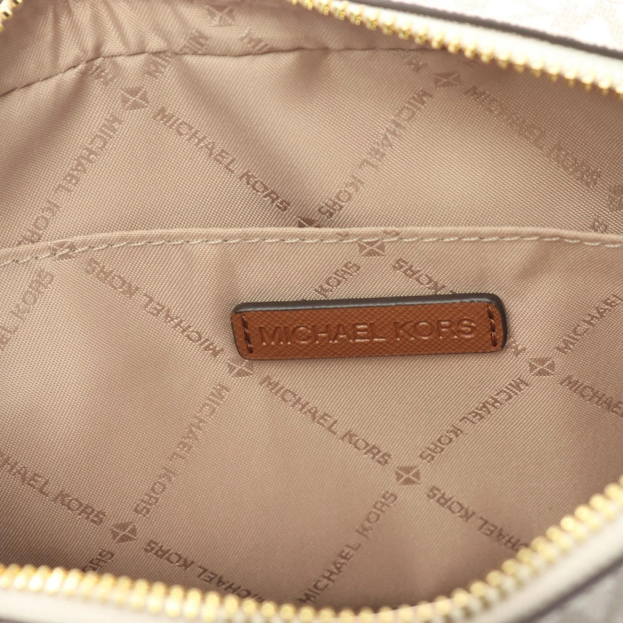 Michael Kors Jet Set Canvas Shoulder Bag (Pre-Owned)