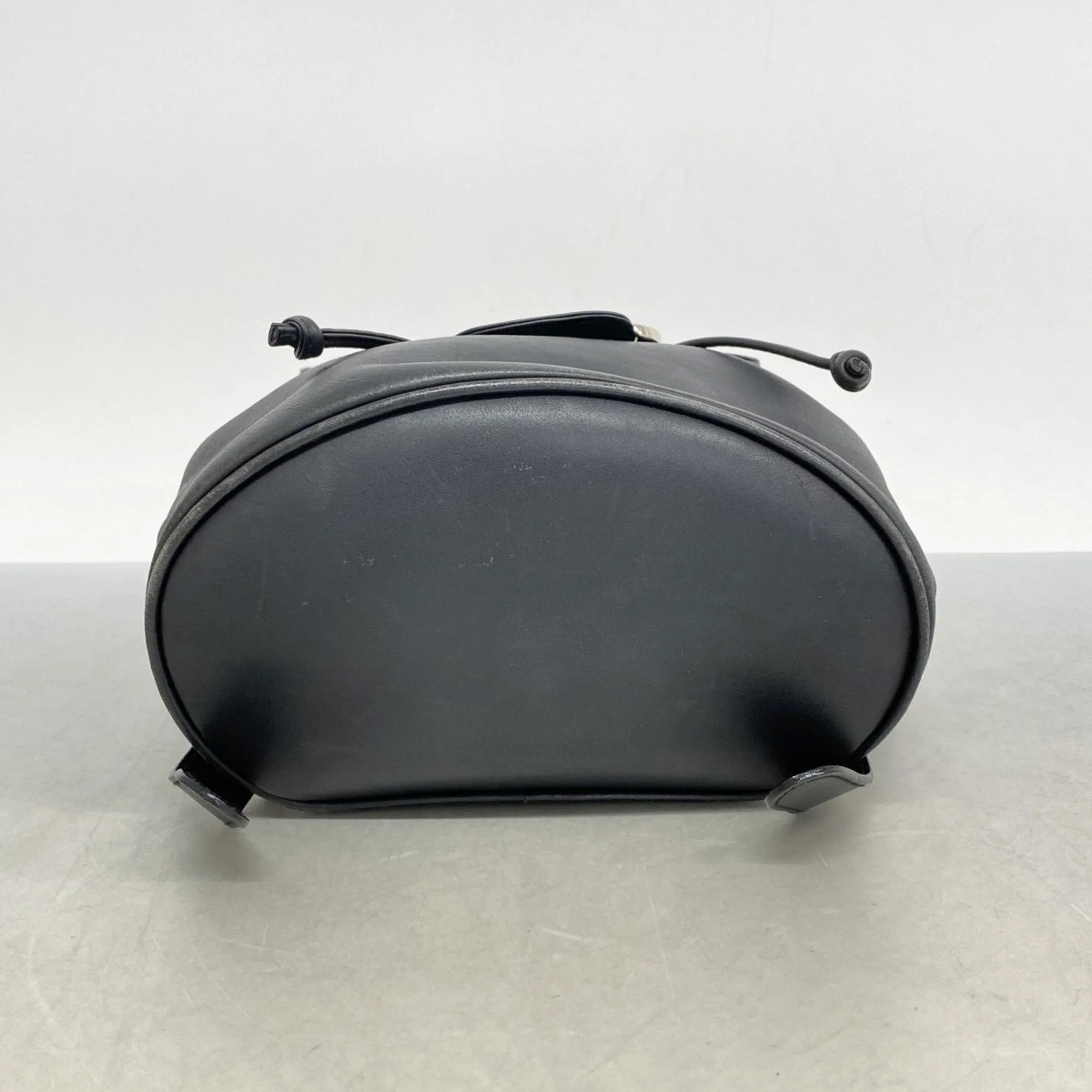 Salvatore Ferragamo Leather Backpack (Pre-Owned)