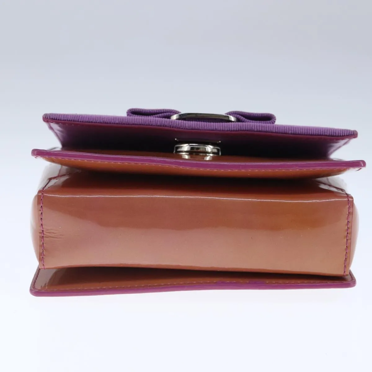 Salvatore Ferragamo Vara  Patent Leather Shoulder Bag (Pre-Owned)