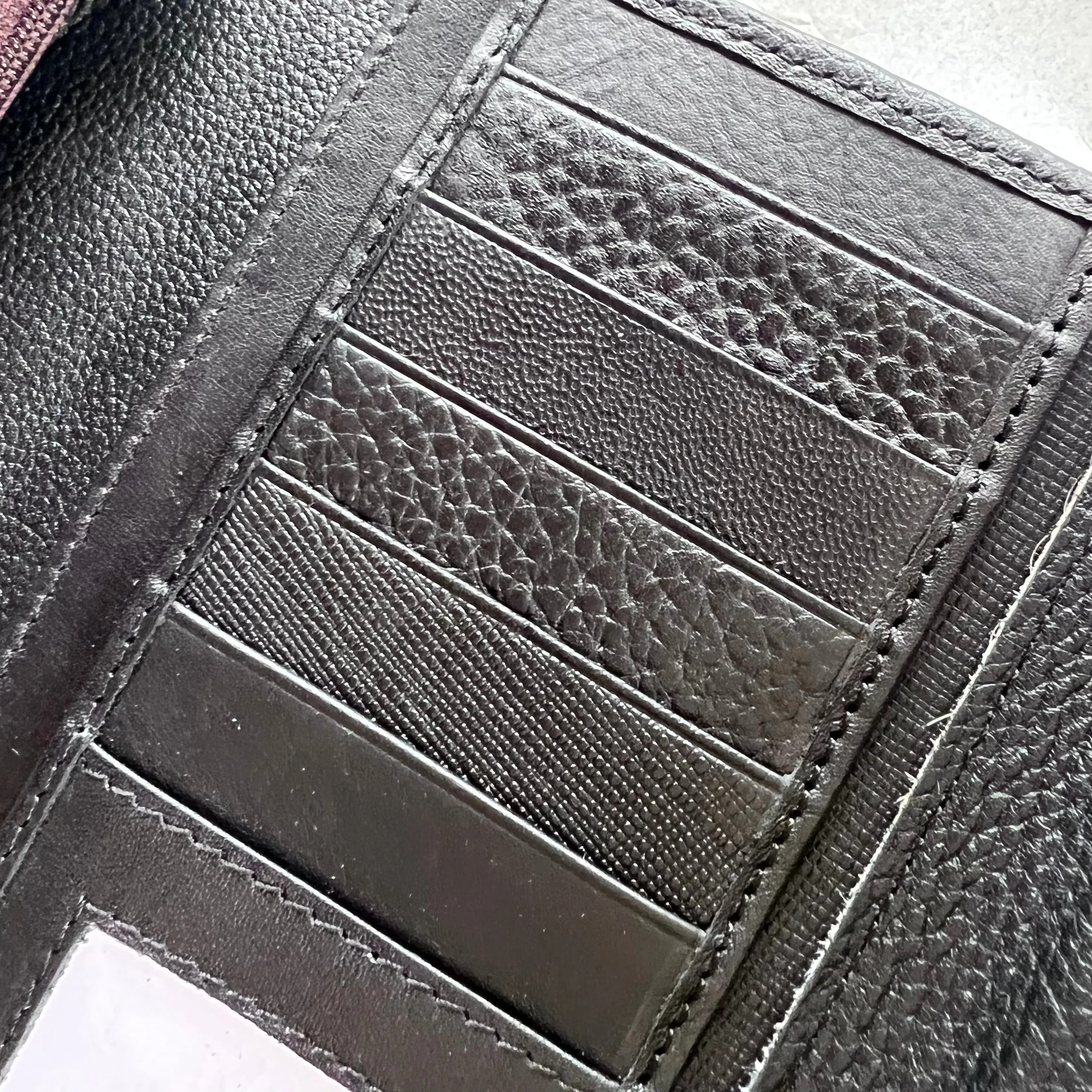 Soruka - Judith Wallet, Obsidian