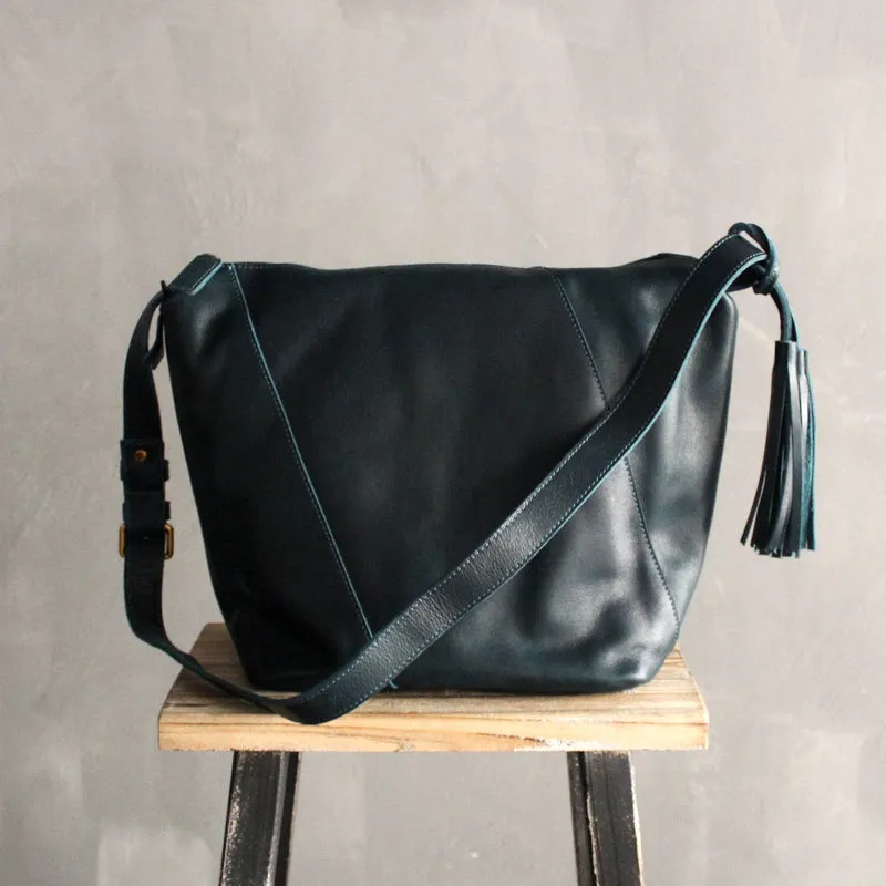 Vintage LEATHER WOMEN Bucket Bag SHOULDER BAG Purse with Tassel FOR WOMEN