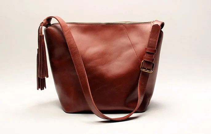 Vintage LEATHER WOMEN Bucket Bag SHOULDER BAG Purse with Tassel FOR WOMEN