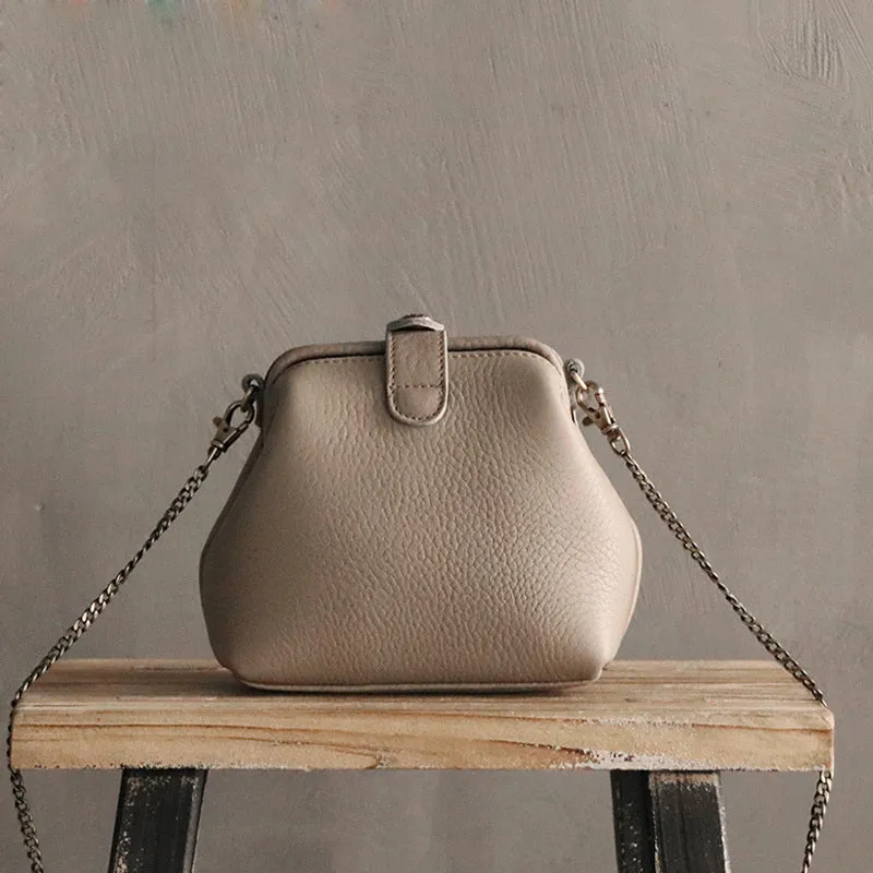 Vintage LEATHER WOMEN Small Doctor Purse Chain SHOULDER BAG Purses FOR WOMEN