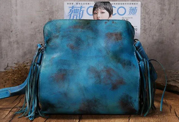 Vintage Womens Leather shoulder bag leather crossbody bag purse with tassels