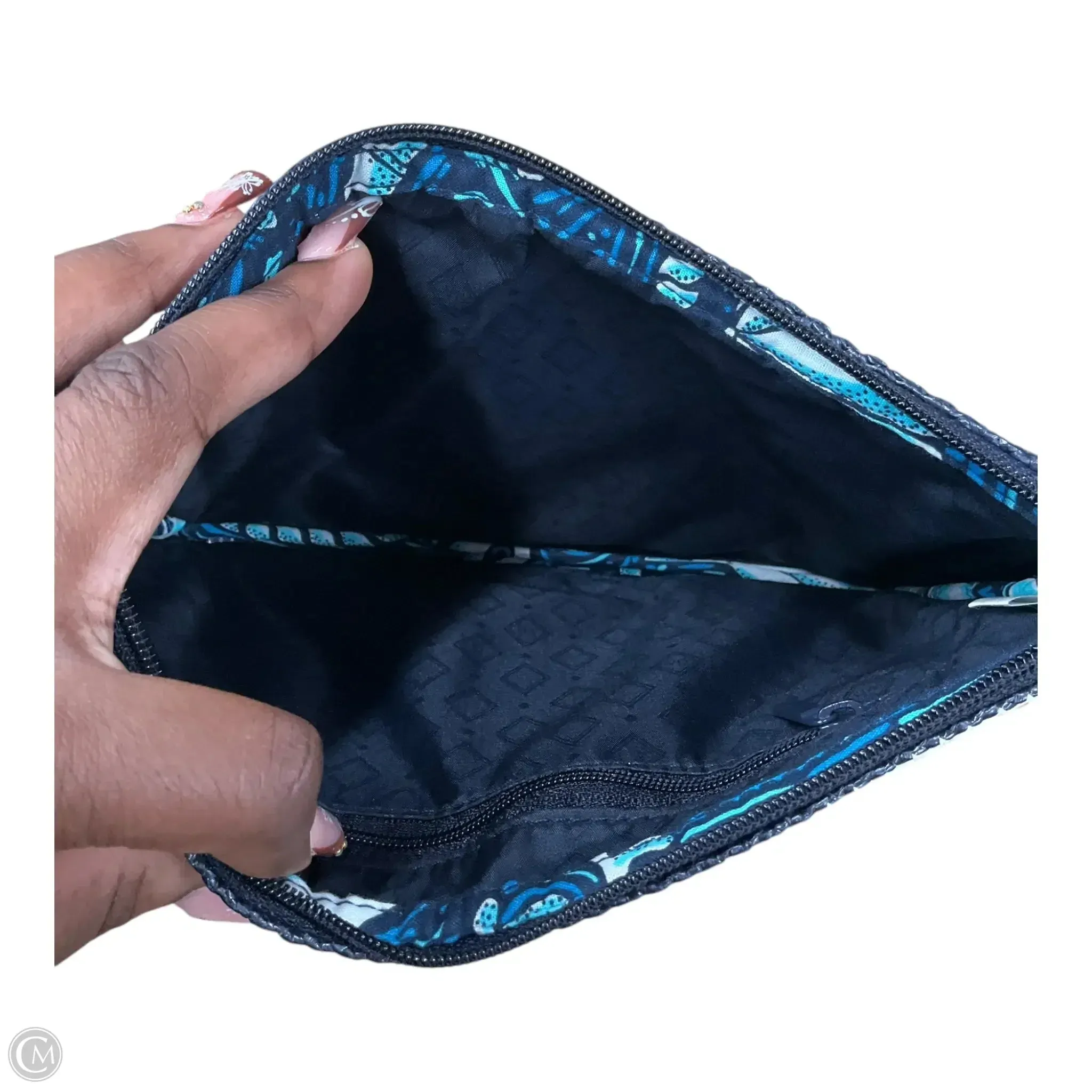Wristlet By Clothes Mentor, Size: Medium
