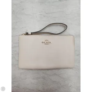 Wristlet Designer By Coach, Size: Medium