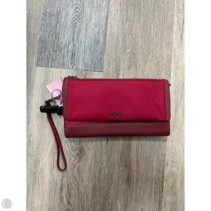 Wristlet Designer By Tumi, Size: Large